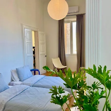 The Blondel House, Sea View