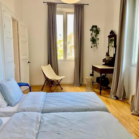 The Blondel House, Sea View *