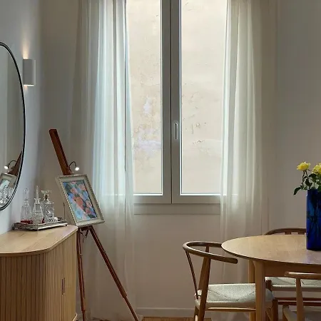 아파트 The Blondel House, Sea View *